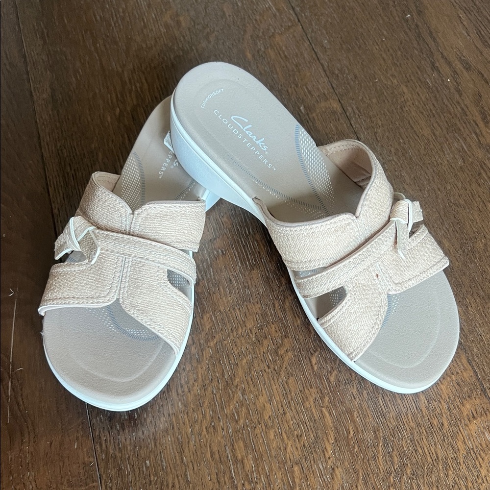 Clarks Light Beige Slide Sandals with Buckle Accent